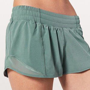 Olive/green lululemon hotty hot shorts 2.5’ size 4